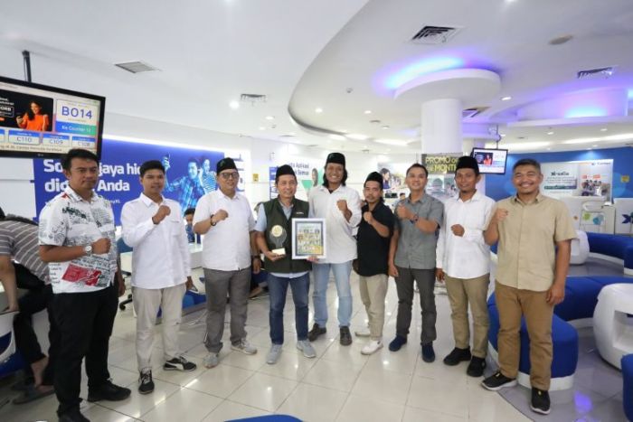 Group Head East Region XLSMART Dodik Ariyanto Terima Apresiasi Tokoh Muda Nahdliyin Inspiratif 2025