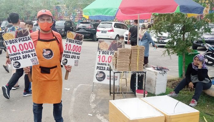 Dampak Pandemi, Pengusaha Biro Haji dan Umrah di Madiun Alih Profesi Jual Pizza, Miliki 25 Cabang
