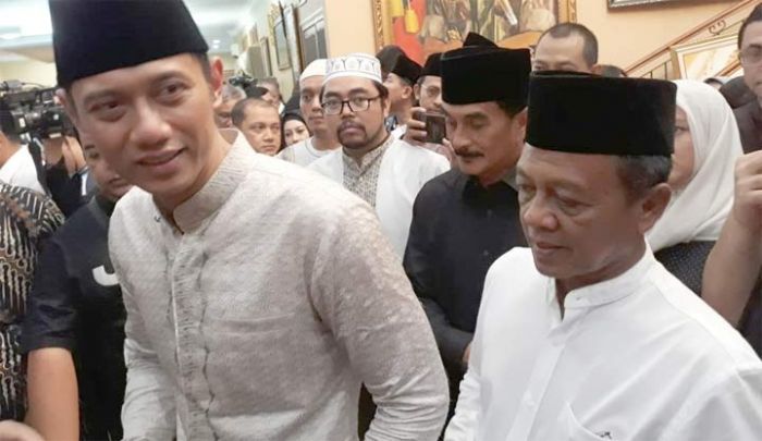 Bupati Indartato Hadiri Prosesi Pemakaman Ani Yudhoyono di Jakarta
