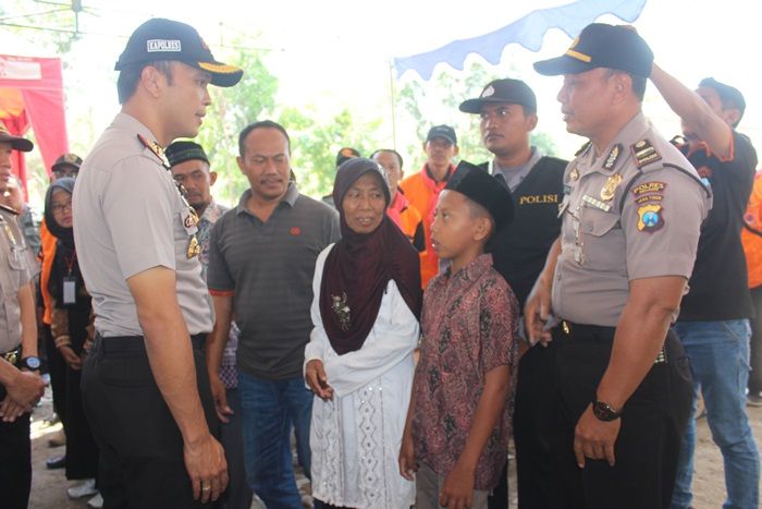 Kapolres Ngawi Serahkan Rumah Layak Huni ke Korban Kebakaran Malam Takbiran Lalu