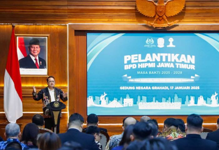 Ini Pesan Pj Gubernur Adhy saat Hadiri PelantikanBPD HIPMI Jatim periode 2025-2028 