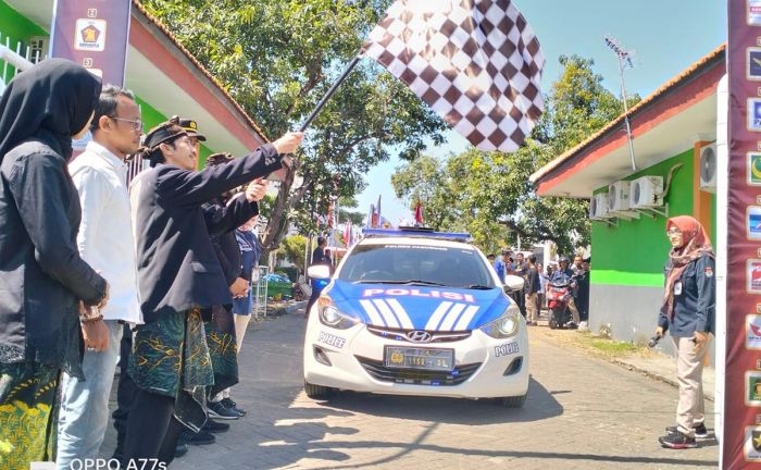 KPU Kabupaten Pasuruan Kirab Pataka Sosialisasi Pemilu 2024