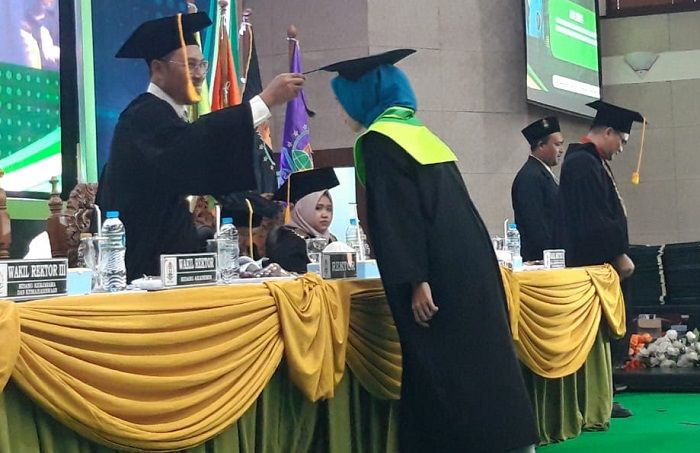 Pesan Penuh Makna Pejabat Kampus IAINU Tuban saat Wisuda 222 Orang Sarjana