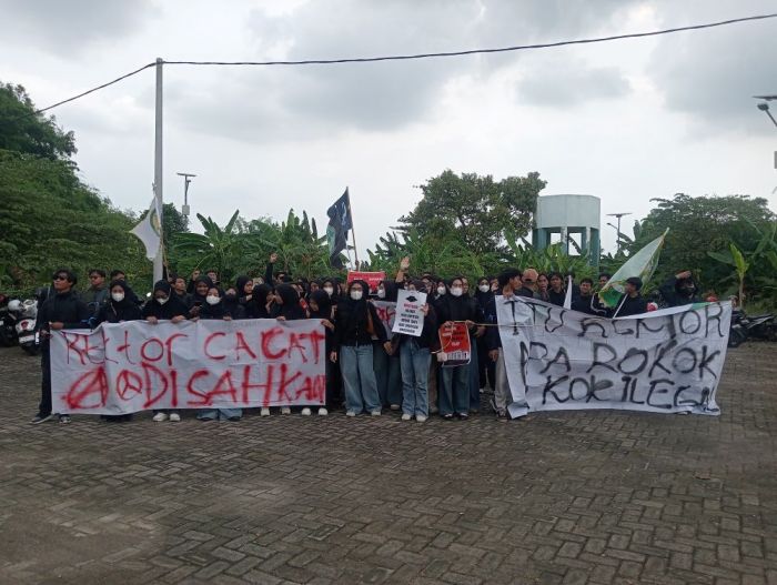 Mahasiswa Unuba Pasuruan Demo Pertanyakan Legalitas Rektor Baru, Ini Respons Wakil Ketua Pancawahana