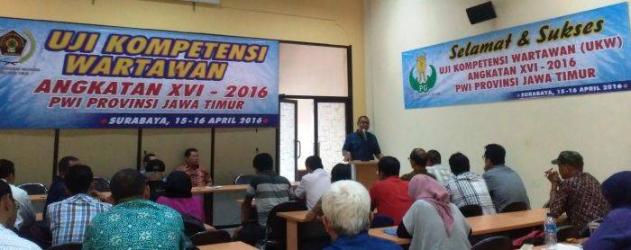 45 Wartawan Lulus Uji Kompetensi Angkatan XVI PWI Jatim