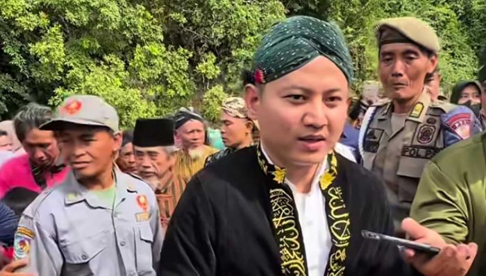 Upacara Adat Nyadran Dam Bagong, Bupati Trenggalek Larung Kepala Kerbau