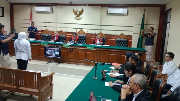 Khofifah Bantah Terima Fee di Kasus Korupsi Dana Hibah: Tudingan Tak Masuk Akal