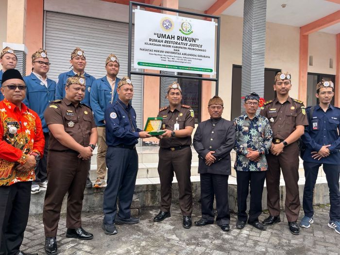 Optimalkan Pendekatan Mediasi dan Rekonsiliasi, Kejari Probolinggo Resmikan Umah Rukun