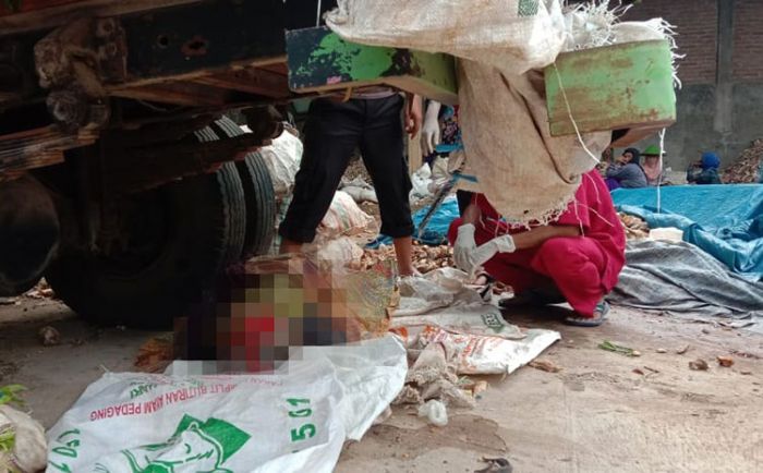 Diduga Sakit, Seorang Nenek di Tuban Ditemukan Meninggal di Tempat Kerja