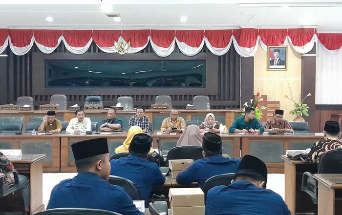 RDPU Komisi IV DPRD Situbondo Soal Umroh: Jemaah Minta Ganti Rugi Rp328 Juta, PCNU Tidak Hadir