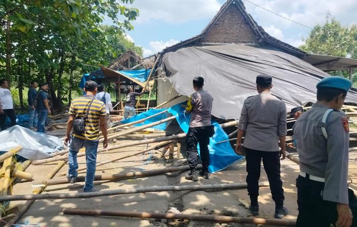 Tim Gabungan Polres Magetan Bongkar Arena Judi Sabung Ayam di Desa Setren
