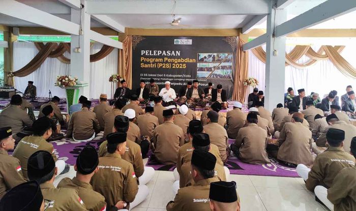 470 Santri Pondok Pesantren Al-Yasini Diberangkatkan untuk Pengabdian di Masyarakat 470 Santri Pondok Pesantren Al-Yasini Diberangkatkan untuk Pengabdian di Masyarakat