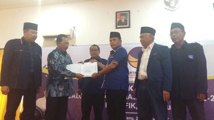 Kantongi Dukungan 4 Parpol, H. Rofik Siap Bertarung Dalam Pilkada Lumajang