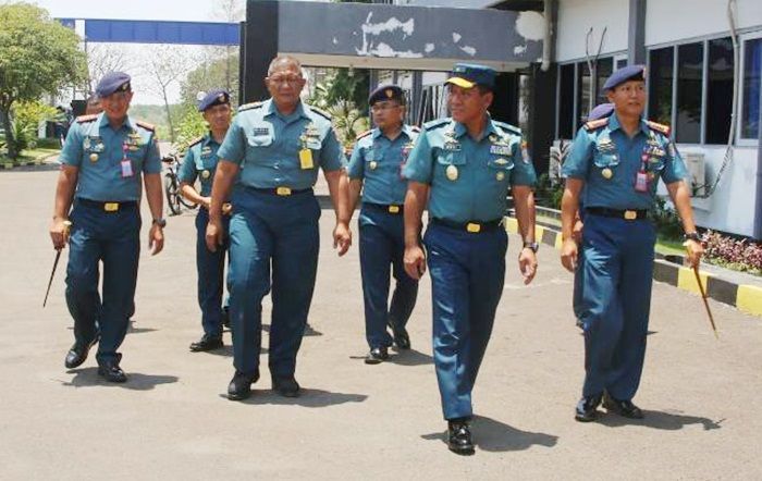 Jaga Soliditas, Kaskoarmada II Tinjau Satuan-satuan Kapal