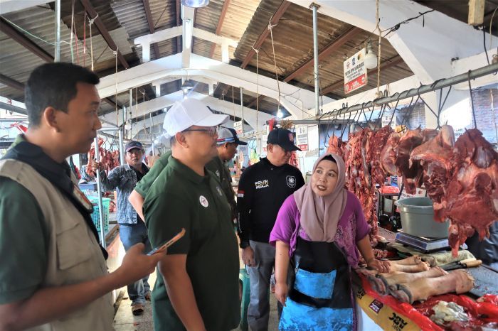 PT RPH Surabaya Sebut Stok Daging Sapi Cukup dan Prediksi Permintaan Tinggi pada Nataru