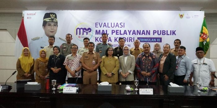 pj-wali-kota-kediri-beri-arahan-di-evaluasi-mpp-triwulan-iii