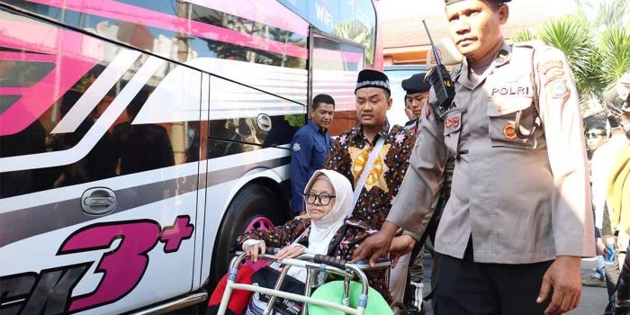 polres-mojokerto-kota-beri-pelayanan-prima-untuk-calon-jamaah-haji