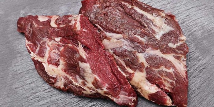 harga-sembako-jatim-senin-12-mei-2025-daging-sapi-rp119-696kg-migor-curah-rp18-833liter
