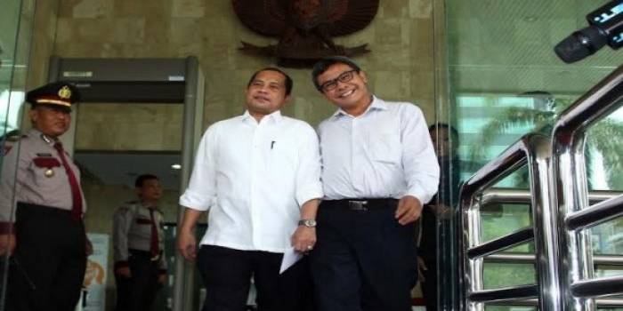 Marwan Jafar bersama Johan Budi di kantor KPK. Foto: rmol.com