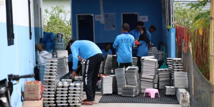 bupati-jember-ancam-cabut-izin-pengelola-mbg-usai-kasus-keracunan-di-umbulsari