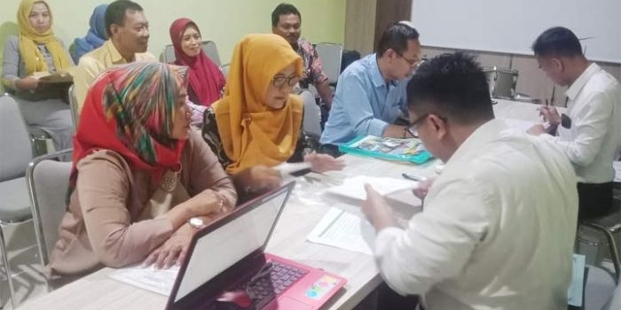 Proses verifikasi terhadap pembeli kios di Pasar Besar Tuban dilakukan secara bertahap.