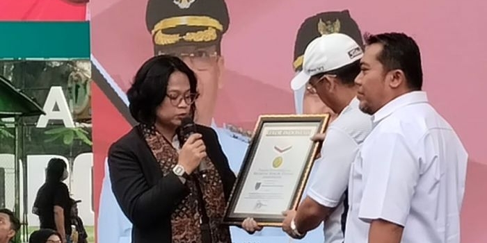 donor-darah-massal-yang-digelar-pmi-kota-probolinggo-catatkan-rekor-muri