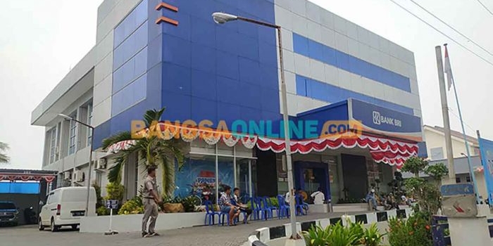 Kantor BRI di Sampang. Foto: MUTAMMIM/BANGSAONLINE