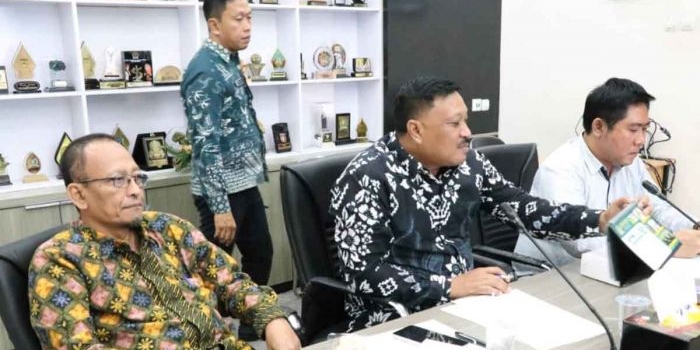 bahas-6-sektor-dalam-apbd-gresik-2026-dewan-sebut-pendidikan-dapat-porsi-terbesar