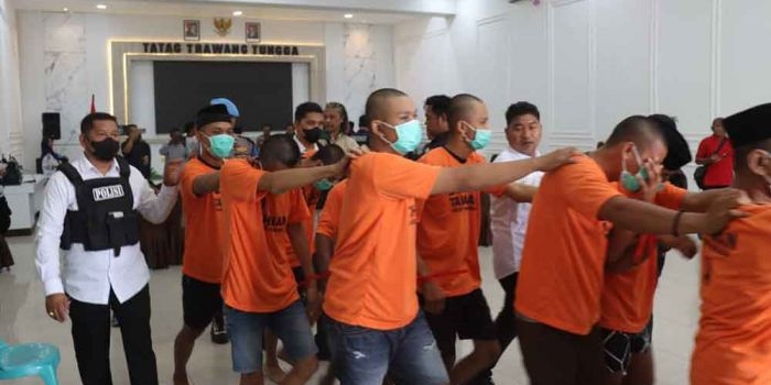 polres-pamekasan-tangkap-19-tersangka-kasus-narkoba-bocah-14-tahun-ikut-jadi-pengedar