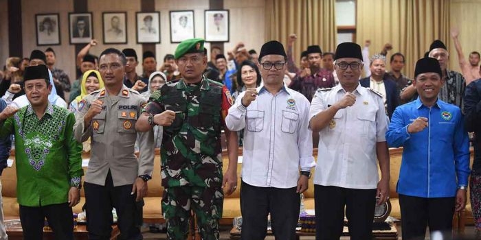 saksikan-pelantikan-ika-pmii-kediri-raya-gus-qowim-dorong-sinergi-dan-kolaborasi-sosial