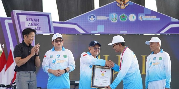 hardiknas-jatim-2026-di-pamekasan-pecahkan-rekor-muri