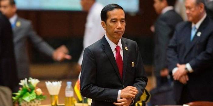  Presiden RI Joko Widodo saat menghadiri KTT ASEAN ke-25 di Nay Pyi Taw, Myanmar, Rabu (12/11/2014)/antara/widodo s yusuf/vivanews.com 