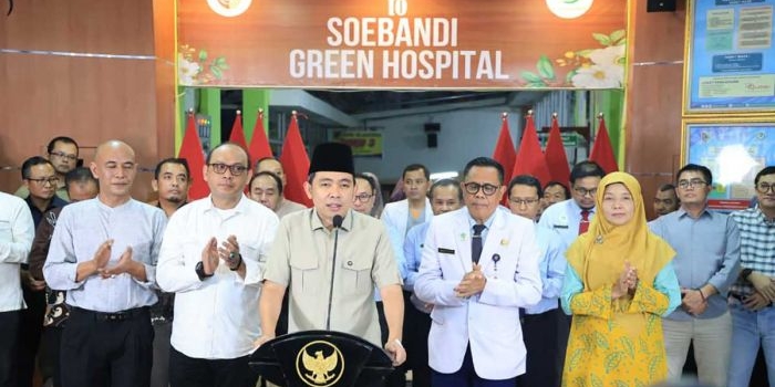 Bupati Jember saat memberi sambutan.