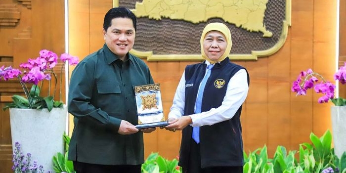 dialog-dengan-erick-thohir-gubernur-khofifah-siap-dukung-penyelenggaraan-liga-3-dan-liga-4