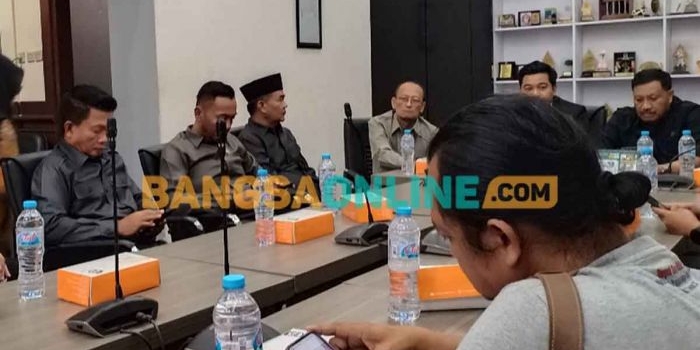 program-mbg-di-gresik-belum-merata-dewan-dorong-percepatan-dapur-umum
