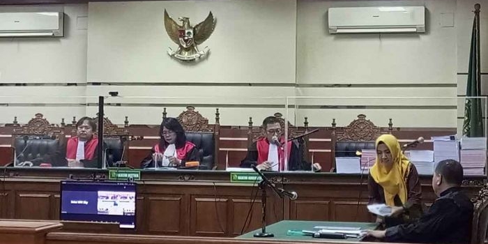 Sidang kasus pemotongan insentif ASN di BPPD Sidoarjo.
