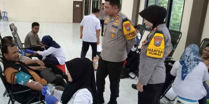 peringati-hut-ke-73-humas-polri-polres-bangkalan-gelar-donor-darah