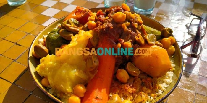 Couscous atau kuskus, makanan khas Maroko dan negara-negara Timur Tengah di benua Afrika. Coucous dalam foto ini di Restaurant Cafe Maure, Casablanca, Maroko, Sabtu (14/1/2023)Foto: M Mas