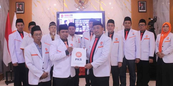 Pelantikan pengurus DPD PKS Sidoarjo periode 2025-2030 dalam Musda ke-VI. Foto: Ist