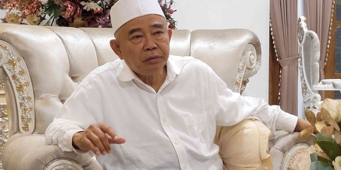 kiai-asep-biaya-shalat-malam-dan-istighatsah-di-pendopo-uang-saya-pribadi