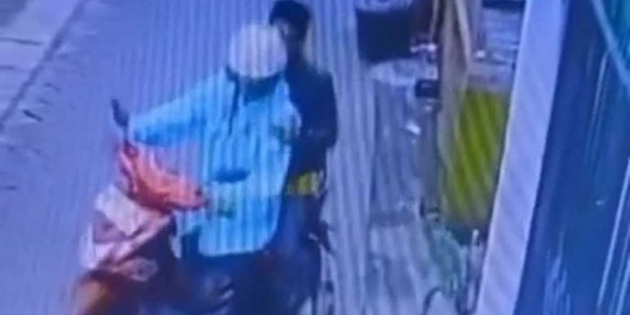 polisi-tangkap-2-pencuri-dalam-kos-di-bebekan-sidoarjo-pelaku-tetangga-korban