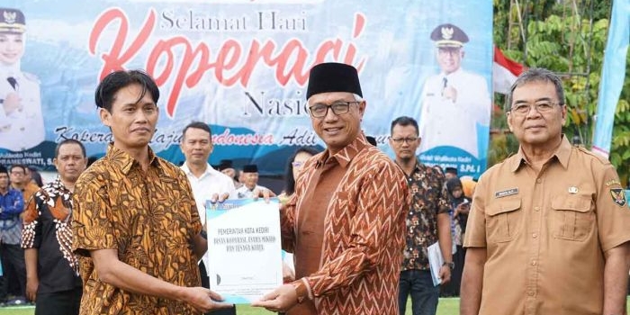 ini-pesan-wakil-wali-kota-kediri-saat-pimpin-upacara-peringatan-hari-koperasi-nasional-ke-78