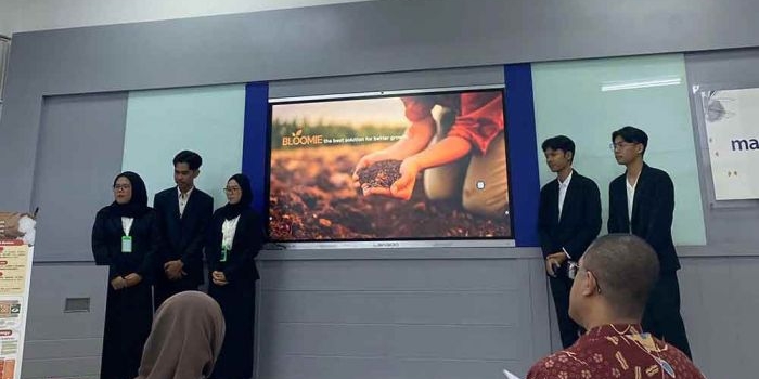 inovasikan-pupuk-hemat-dan-ramah-lingkungan-tim-mahasiswa-its-raih-juara-3-di-ajang-cpdc