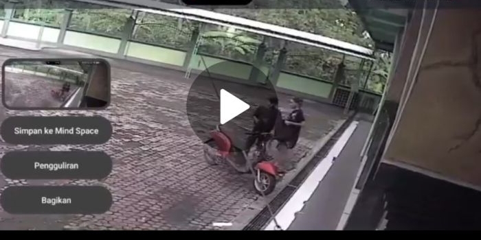 2-pria-berboncengan-curi-kotak-amal-masjid-di-plumpang-tuban-polisi-lakukan-penyelidikan