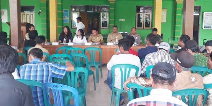 Pihak Pertamina EP saat melakukan sosialisasi terkait pengeboran.  