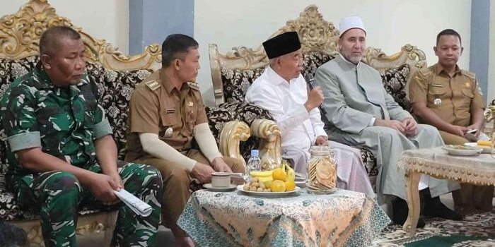 camat-majalengka-terima-kasih-ke-kiai-asep-majalengka-terkenal-karena-kh-abdul-chalim
