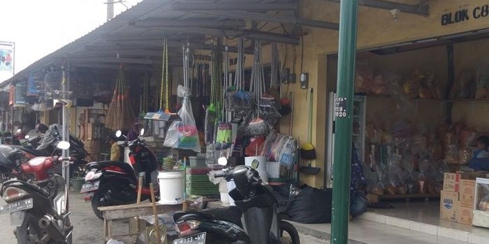 Pasar Desa Bulusari, Kecamatan Gempol, Kabupaten Pasuruan yang sudah direhab. foto: ist.