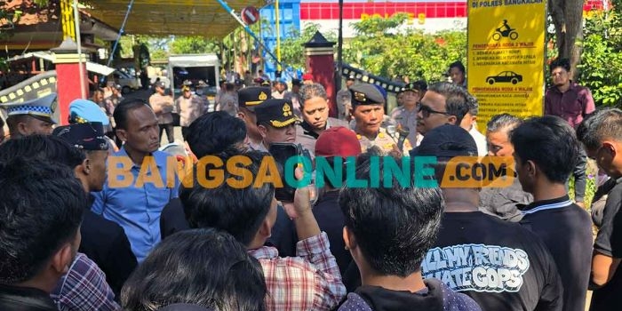gelar-demo-pemuda-bangkalan-desak-kapolres-mundur