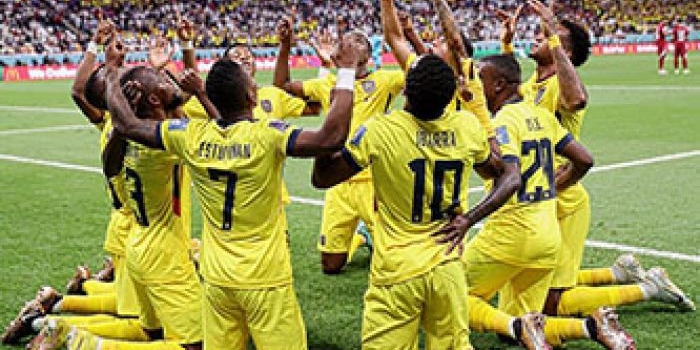 Pemain Ekuador merayakan kemenangan atas Qatar pada laga pembuka Piala Dunia 2022. 