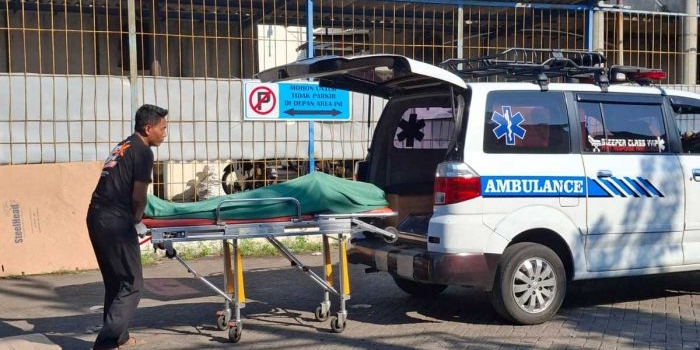 sopir-truk-dari-tasikmalaya-ditemukan-meninggal-di-gedangan